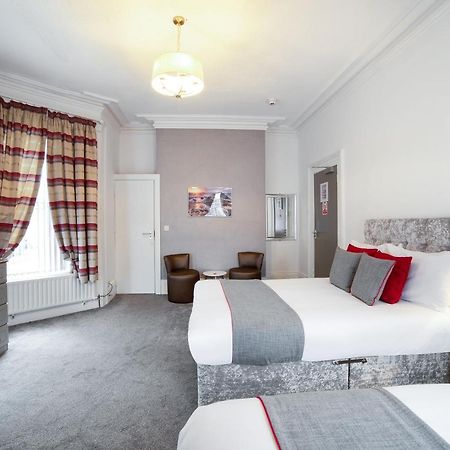 Oyo Parador Lodge Belfast Exterior photo