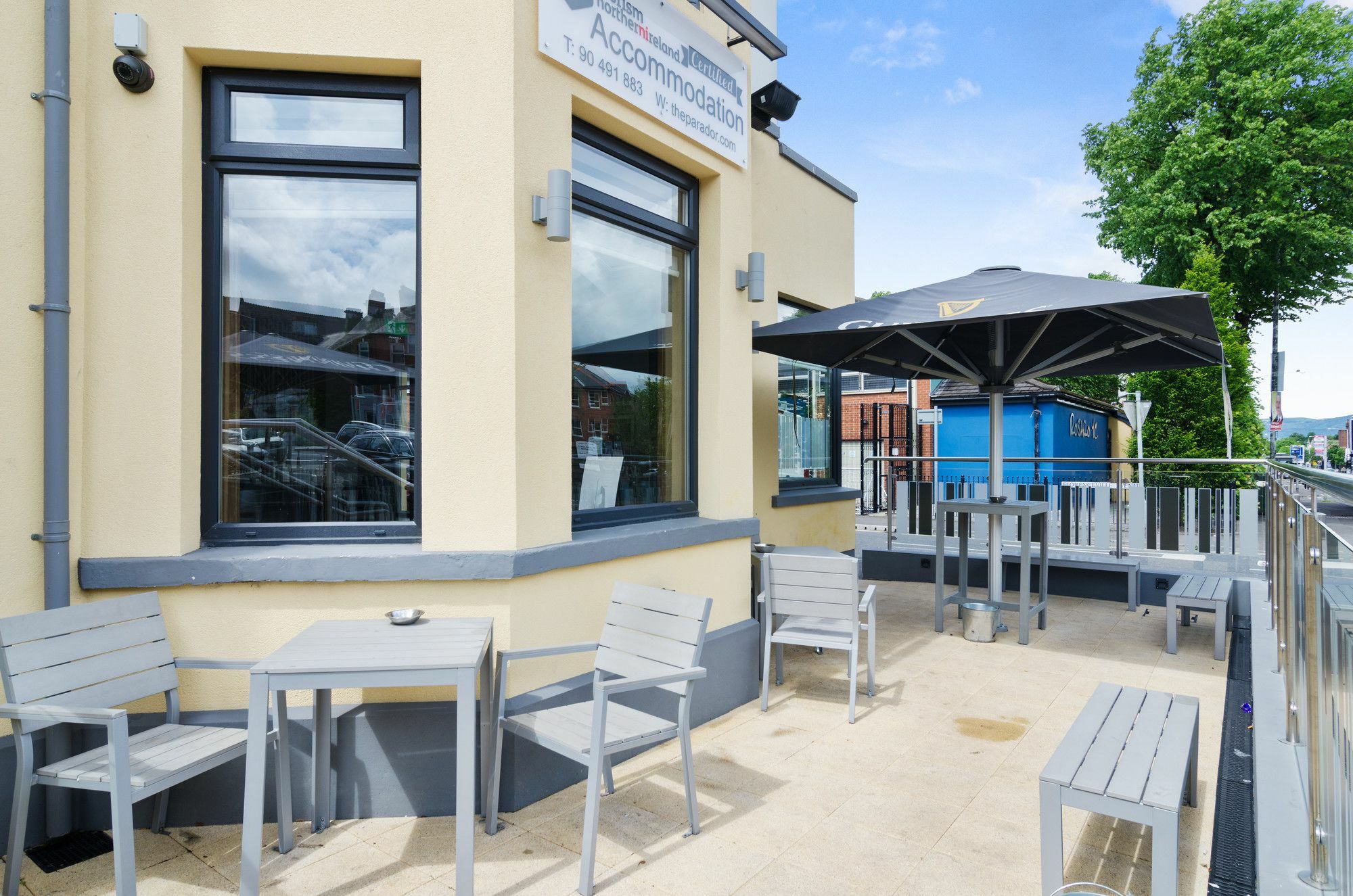 Oyo Parador Lodge Belfast Exterior photo
